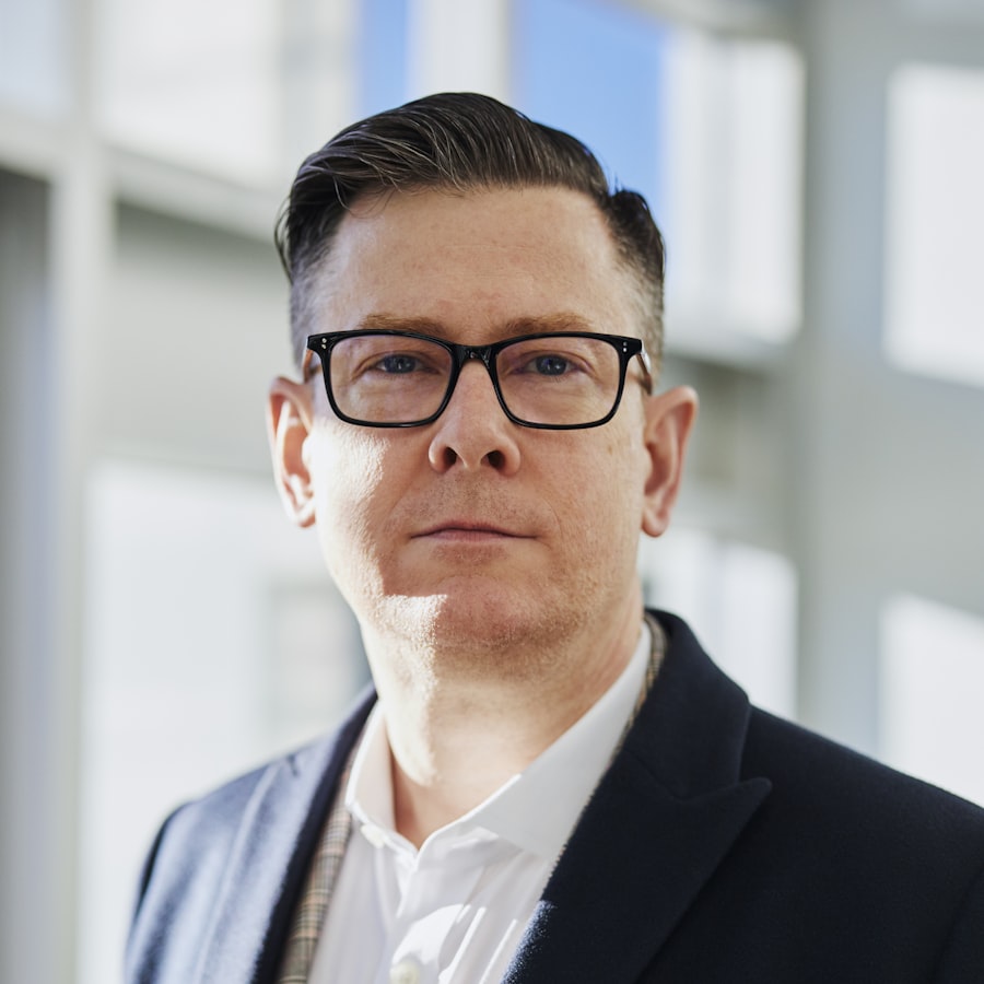 Portret analityka wiodącego instytutu